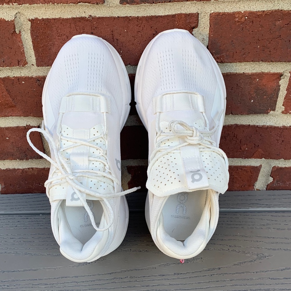 On Running Cloudnova Sneakers - Picture 6 of 14